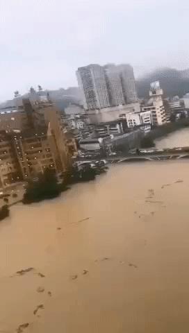 湖北小巷美食秘境探索之旅