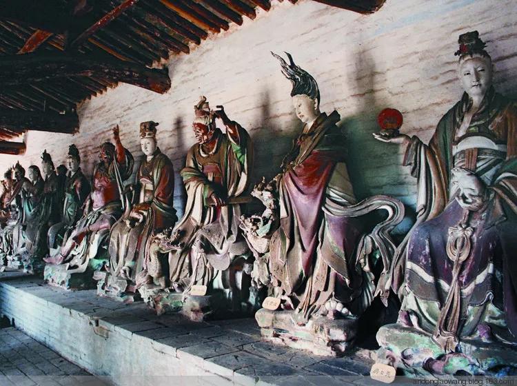 晋城巷弄深处的秘密花园，一家隐藏特色小店大揭秘